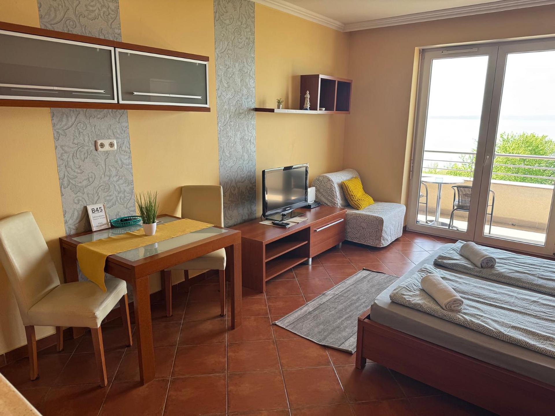Club218 Holiday Apartman Siofok Exterior photo